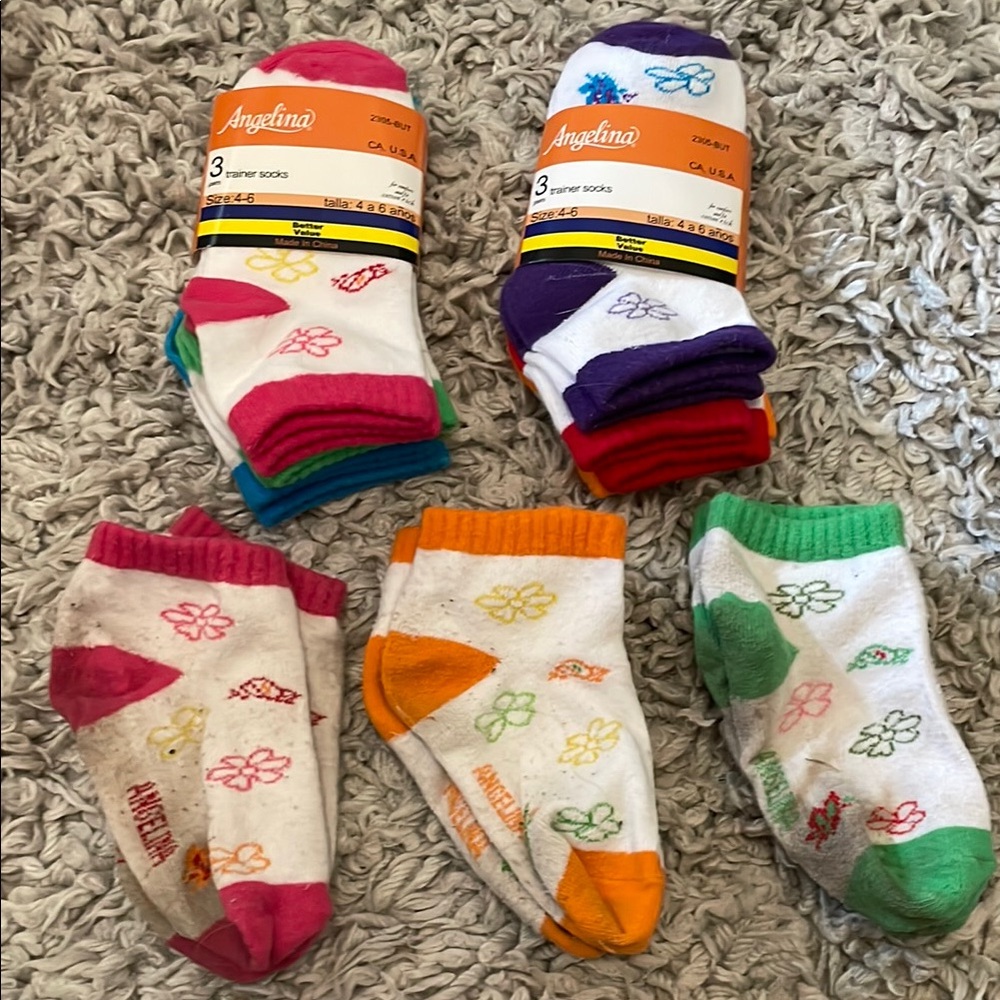 9 Pairs Angelina Floral Ankle Socks, Size 4-6